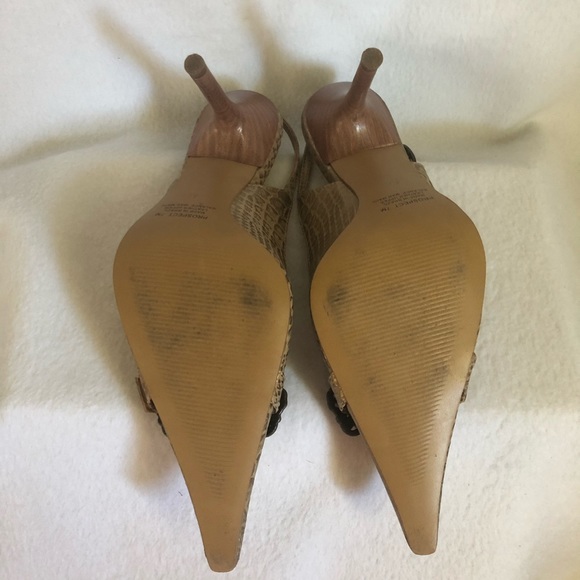 CARLOS Genuine Leather Croc Print Heels - Picture 14 of 15